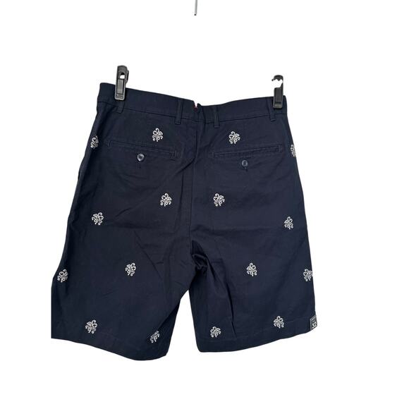 Cremieux Madison Shorts Men's Size 32 Blue Lobster Novelty Print 9" Inseam - Picture 2 of 12